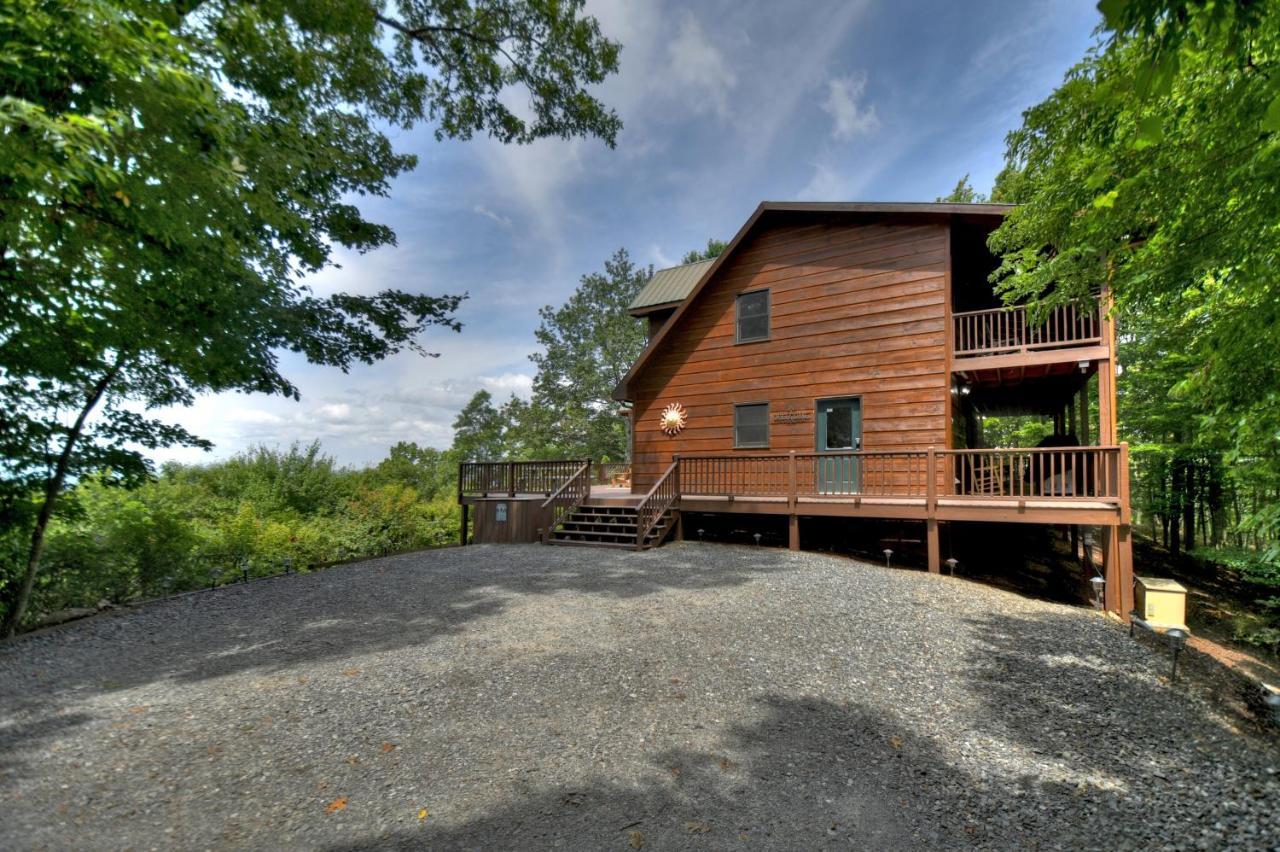 فيلا Champagne Chalet - Cuddleup Morganton المظهر الخارجي الصورة