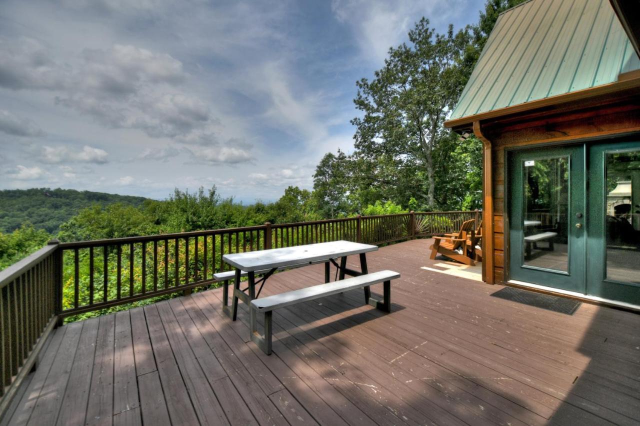 فيلا Champagne Chalet - Cuddleup Morganton المظهر الخارجي الصورة